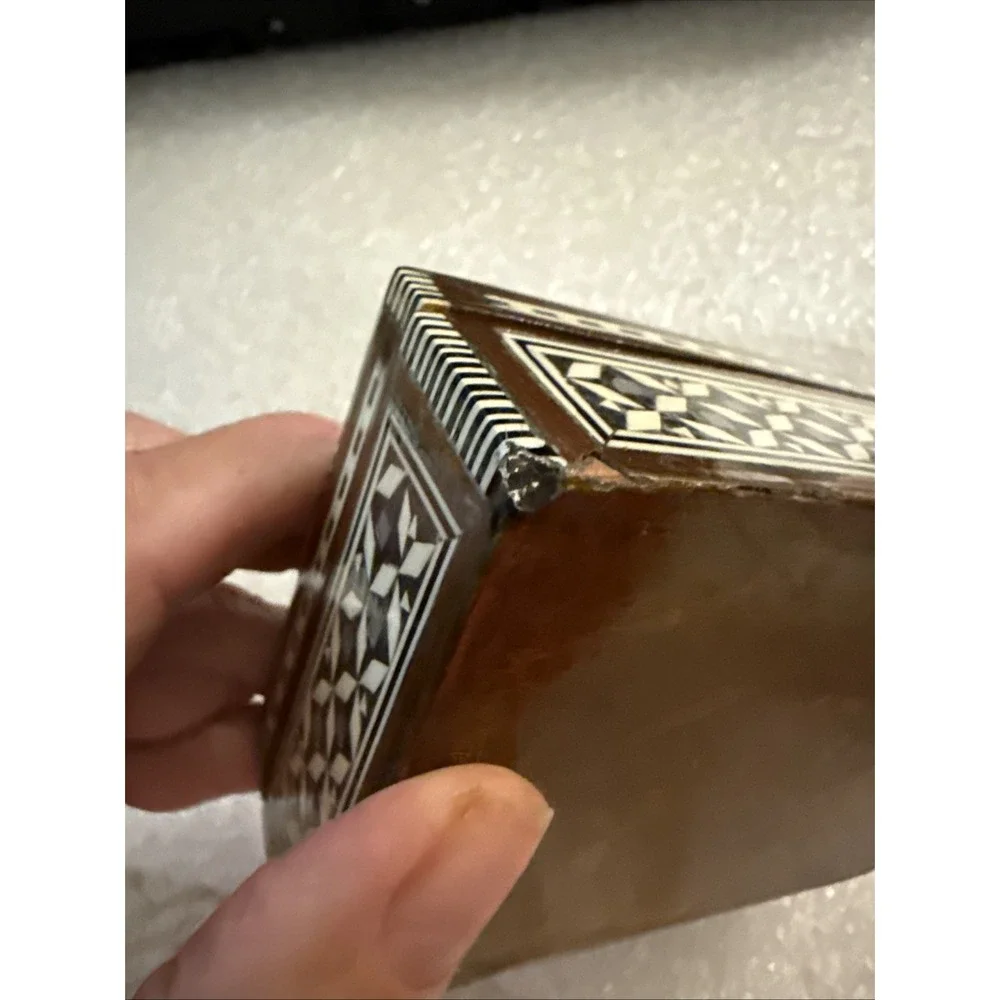 Vintage Mother of Pearl Inlay Wood Box 4